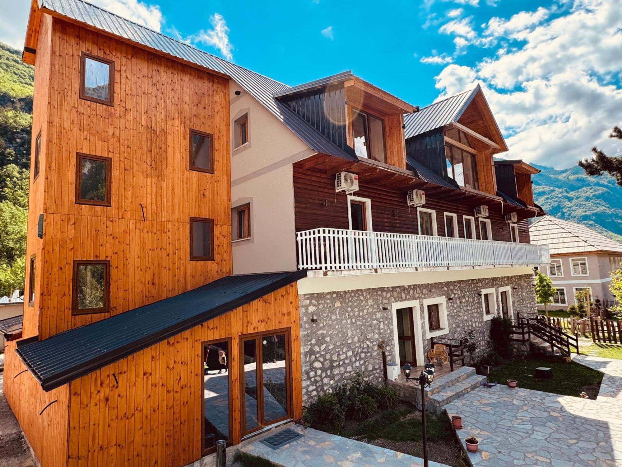 'Gurra Family' Guesthouse Theth Eksteriør bilde